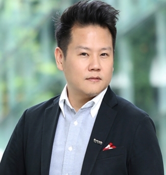 Course Staff Image #9